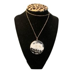 Round Pendant Necklace Women Jewelry